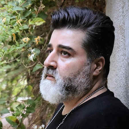 «جنون» ترانه ای با صدای مهدی یغمایی را بشنویم