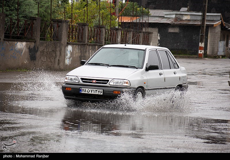 عکس/ بارش باران تابستانی در رشت