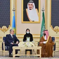 هدیه رئیس‌جمهور قزاقستان به پادشاه عربستان