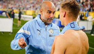 به یاد آن توبیخ سرپایی!