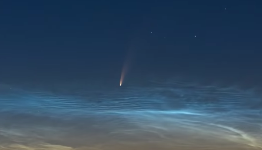 تصویر روز ناسا: طلوع دنباله‌دار نئووایز بر فراز دریای آدریاتیک