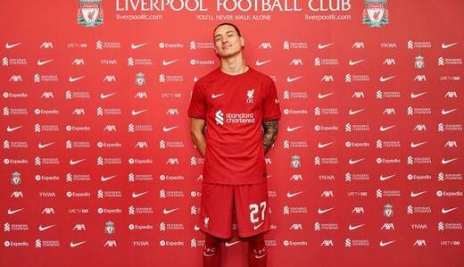 ماهیگیری ستاره جدید قرمزها با سیکس‌پک جذاب!