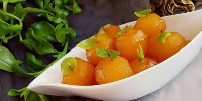 چگونه مربای سیب گلاب درست کنیم؟