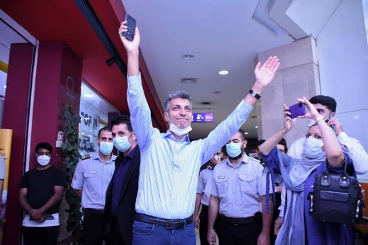 جمعه، روز دیدار عادل فردوسی‌پور با هوادارانش