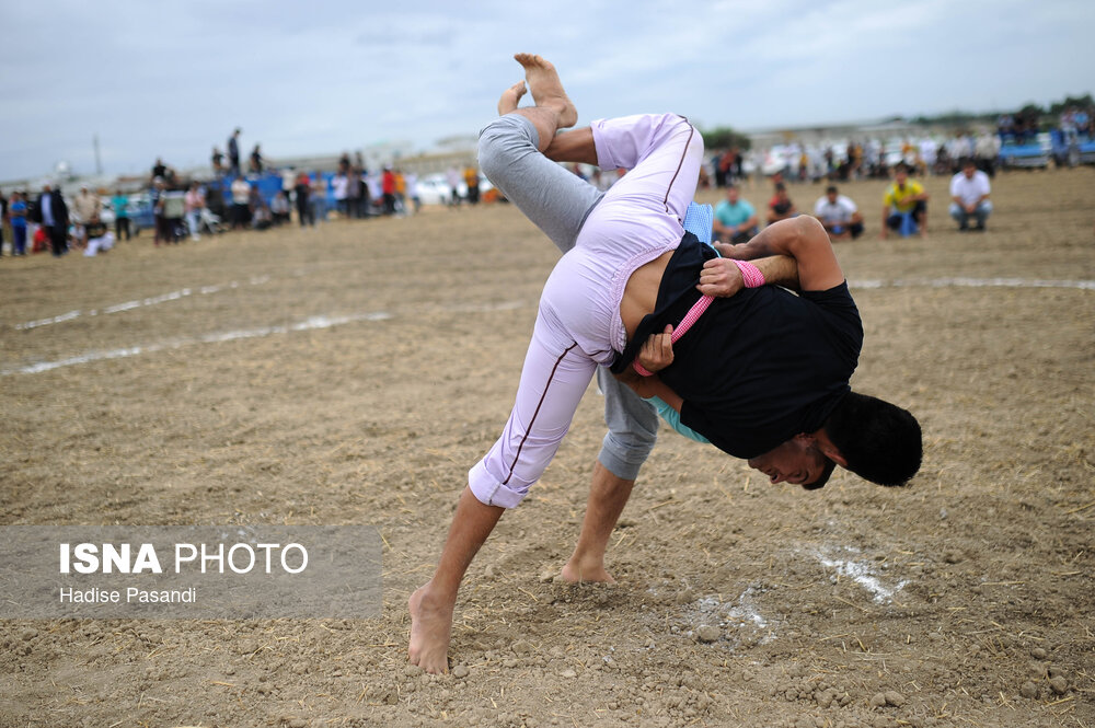 کشتی ترکمنی یا کشتی با شال