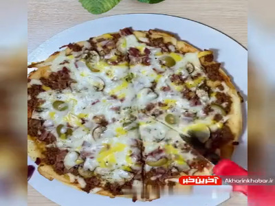 پیتزای فوی غذای سریع آخر هفته