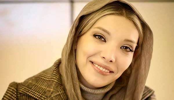 سکانسی از بازی صدف اسپهبدی و مهدی زمین پرداز در «علف‌زار»