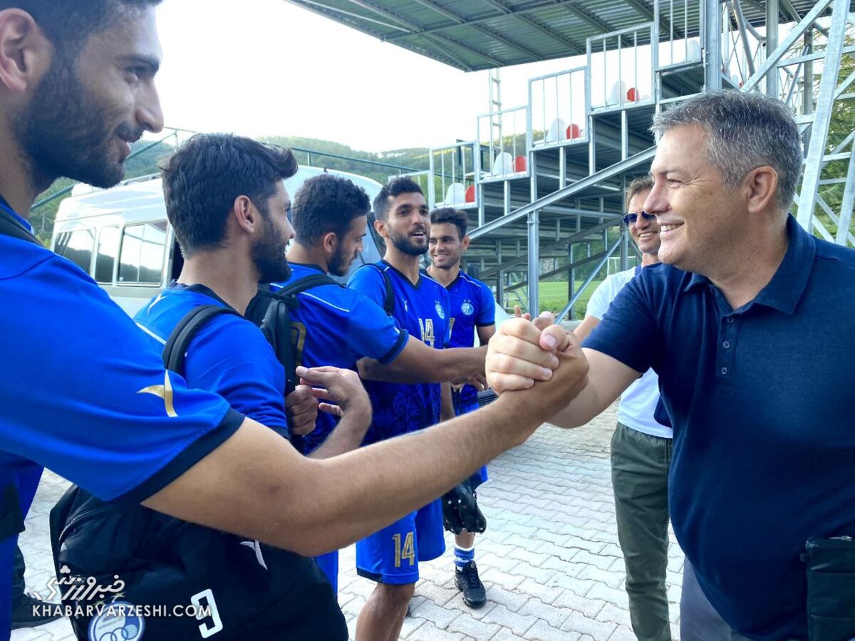 اسکوچیچ کدام بازیکن استقلال و سپاهان را برای تیم ملی انتخاب کرد؟ اسکوچیچ کدام بازیکن استقلال و سپاهان را برای تیم ملی انتخاب کرد؟