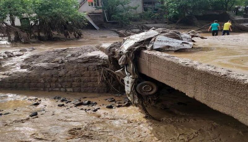 بیمه خسارت خودرو‌های مچاله شده در سیل را پرداخت می‌کند؟