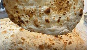 نان تافتون خانگی با تنور دست ساز