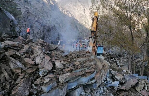 محور کرج-چالوس و آزادراه تهران-شمال مسدود شد
