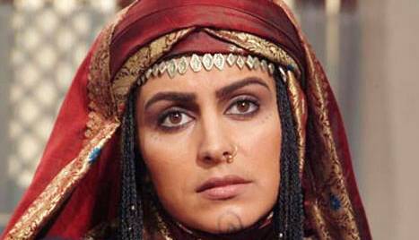 حسادت جاریه به عمره بخاطر عشق زیاد مختار به او!