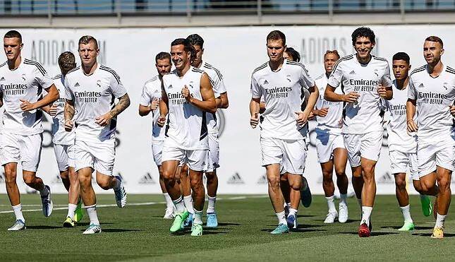 بازگشت کهکشانی‌ها با دلارهای آمریکا