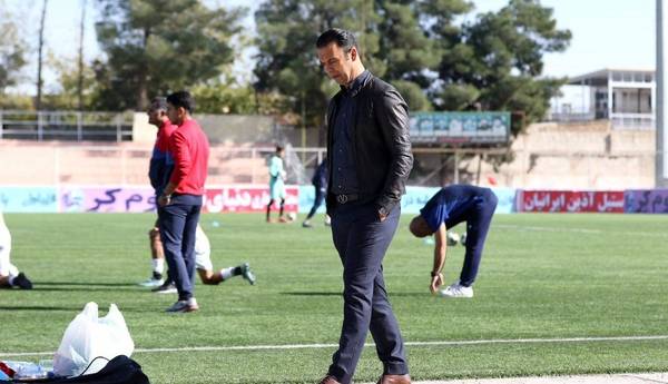 پاشازاده سرمربی خوشه طلایی شد