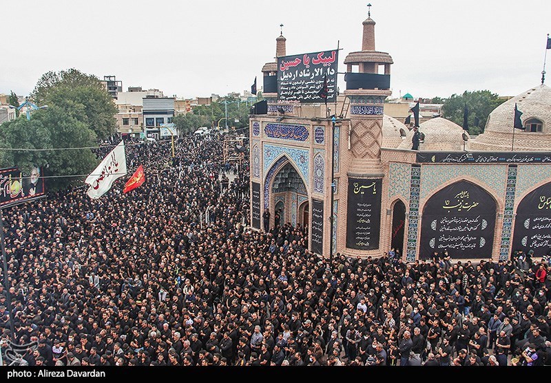 عکس/ خیل عزاداران اردبیلی در روز تاسوعا