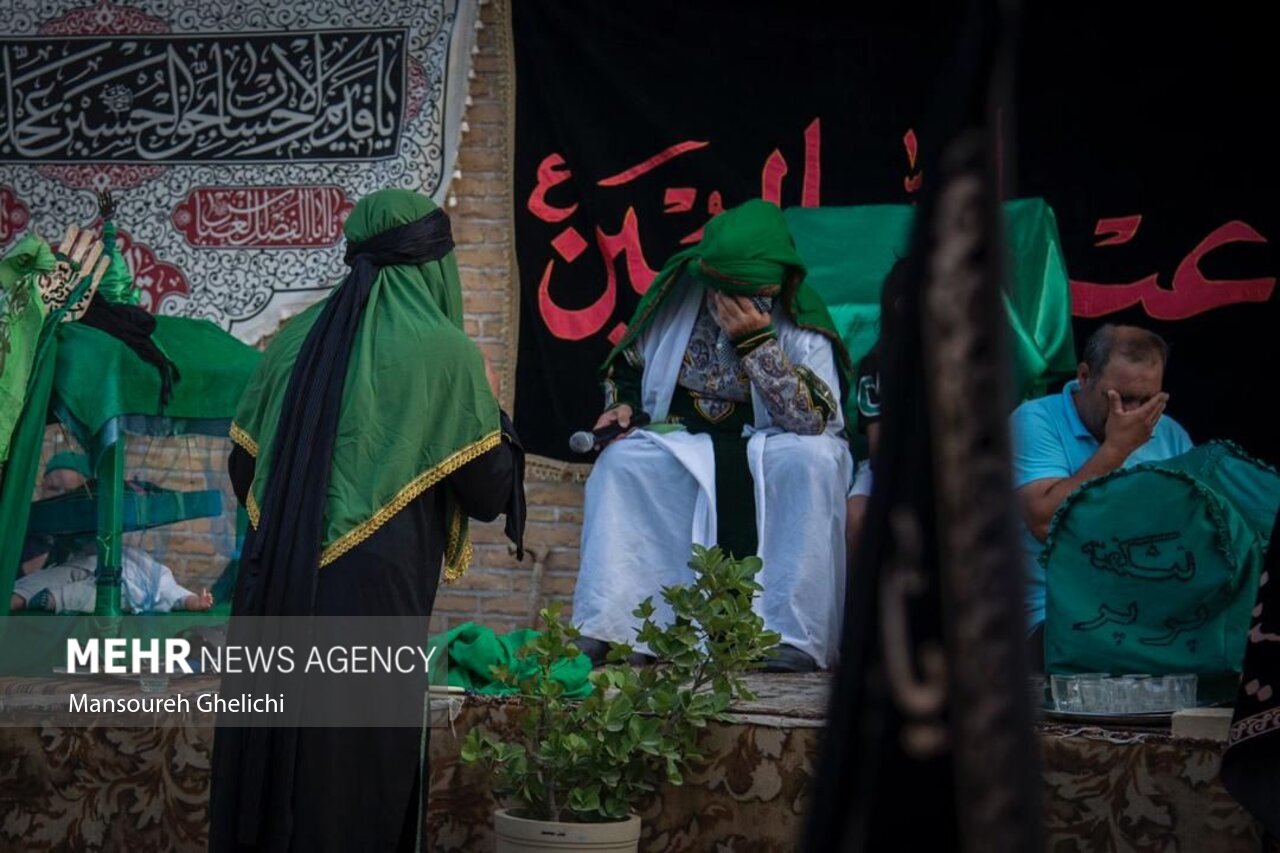 آئین سنتی تعزیه خوانی در تکیه برنجی شاهرود