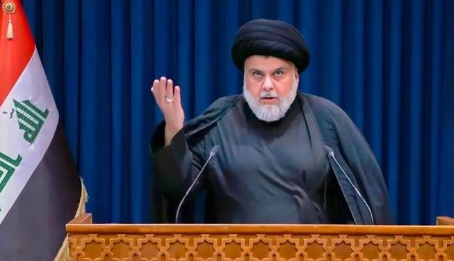 ضربالاجل یکهفتهای «مقتدی صدر» برای انحلال پارلمان عراق