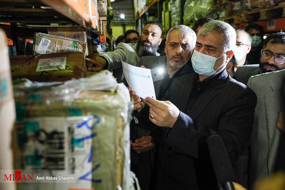 عکس/ بازدید رئیس کل دادگستری تهران از انبارهای گمرک فرودگاه امام خمینی