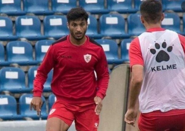 مشکل بازیکن جدید آبی‌ها حل شد/ محبی امروز با استقلال تمرین می‌کند