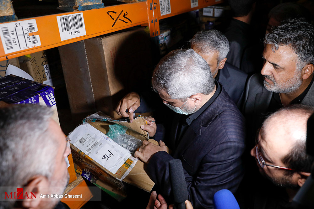 عکس/ بازدید رئیس کل دادگستری تهران از انبارهای گمرک فرودگاه امام خمینی