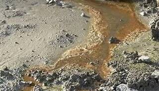 محیط زیست: آلودگی‌های نفتی به عسلویه رسید
