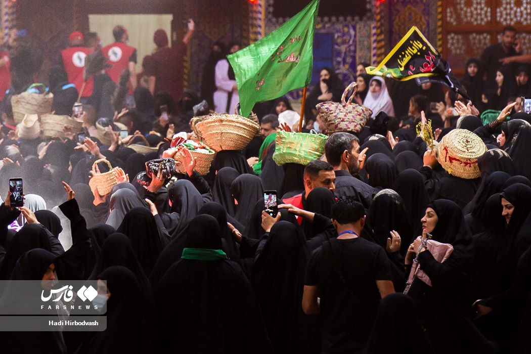 عکس/ مراسم عزاداری زنان قبیله بنی اسد در کربلا
