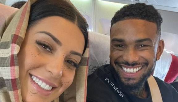 تصویری از مهاجم جدید پرسپولیس و همسرش در هواپیما