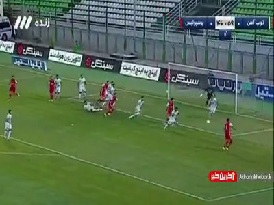 موقعیت گلزنی برای پرسپولیس در لحظات پایانی نیمه اول که به گل تبدیل نشد
