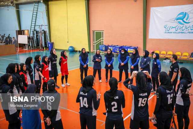 زنان والیبال ایران فینالیست شدند