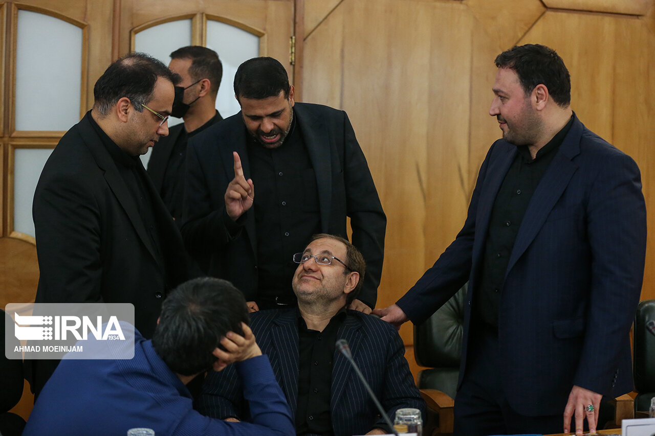عکس/ حاشیه های نشست مشترک دولت و مجلس