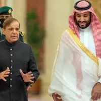 ولیعهد سعودی با نخست وزیر پاکستان گفتگو کرد