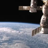 نمایی از کره زمین در یک ایستگاه فضایی