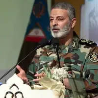 فرمانده کل ارتش: آزادگان، پرچم‌دار عزت و اقتدار در دفاع مقدس بوده‌اند