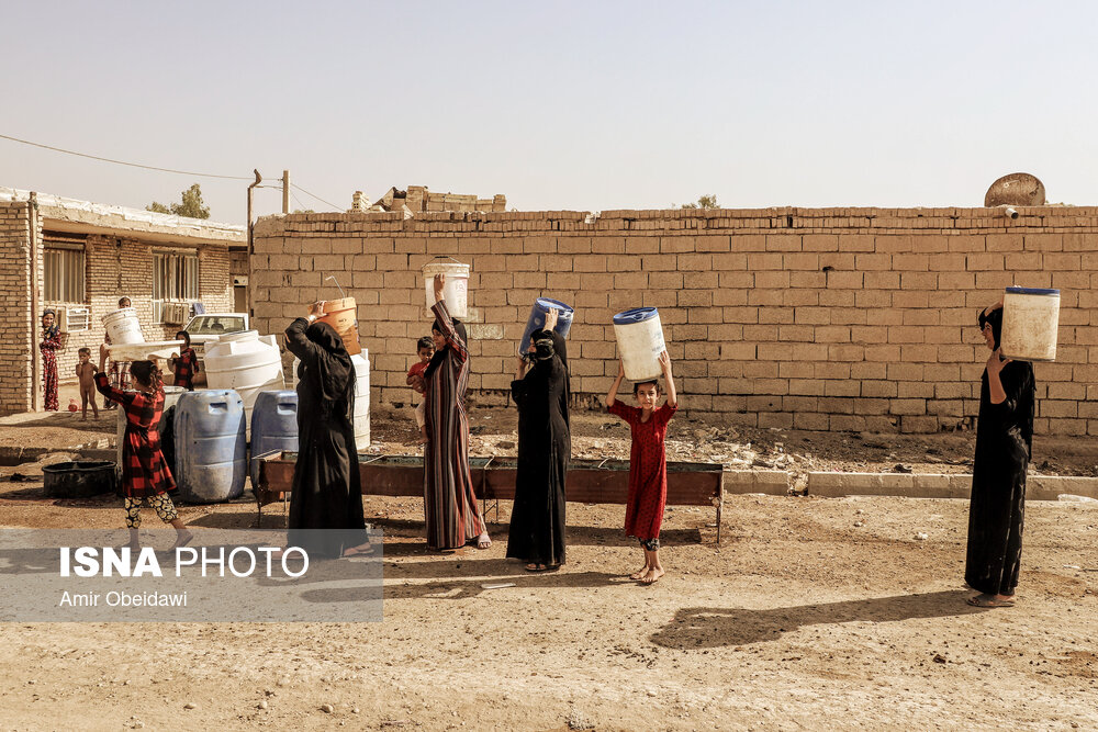 آبرسانی با تانکر به روستاهای درگیر تنش آبی در خوزستان