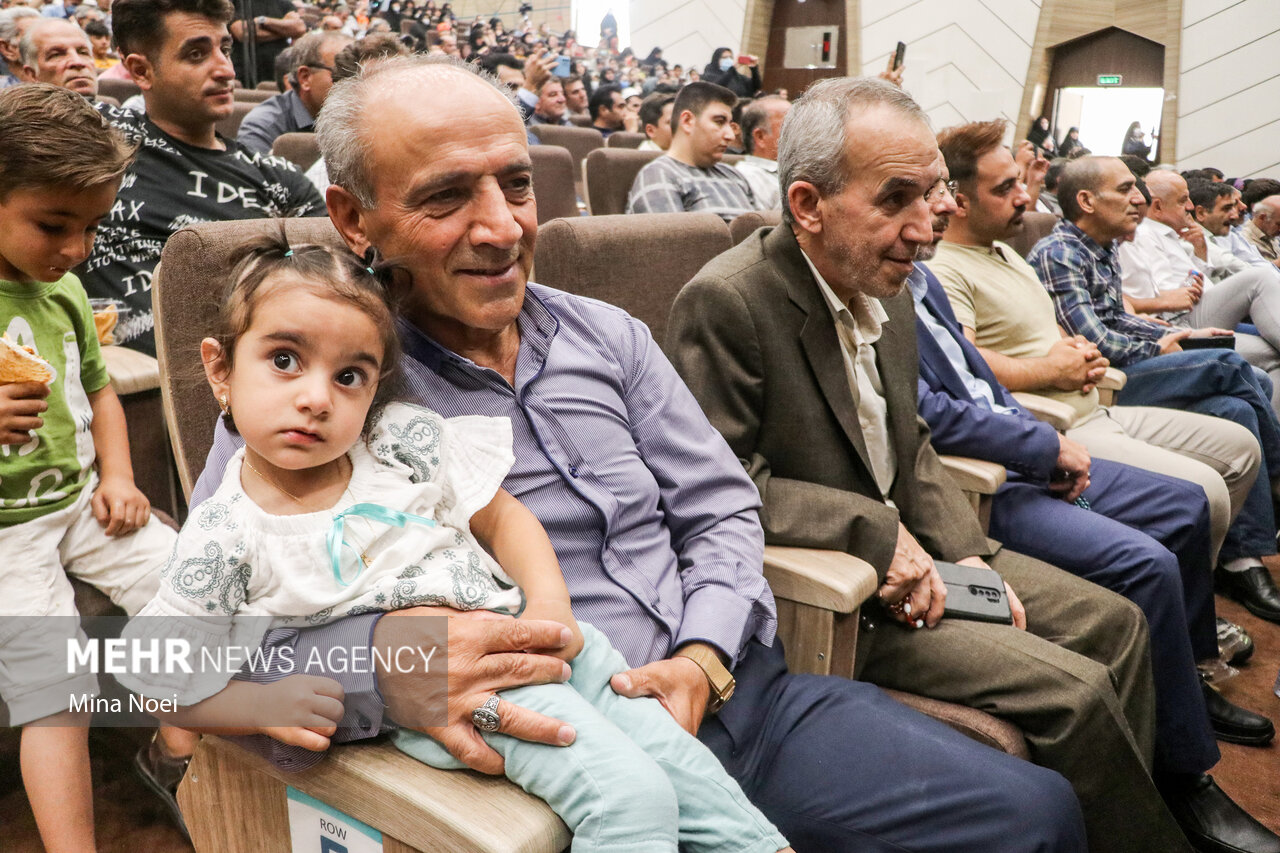 همایش سالروز بازگشت آزادگان در تبریز