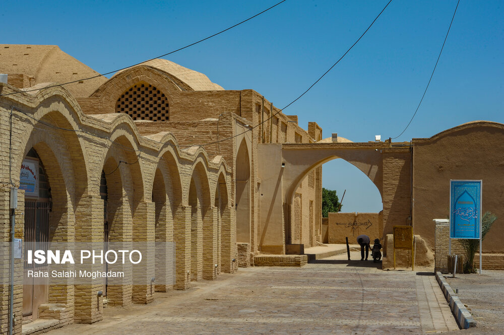 مسجد جامع اردستان نخستین مسجد جامع چهار ایوانی