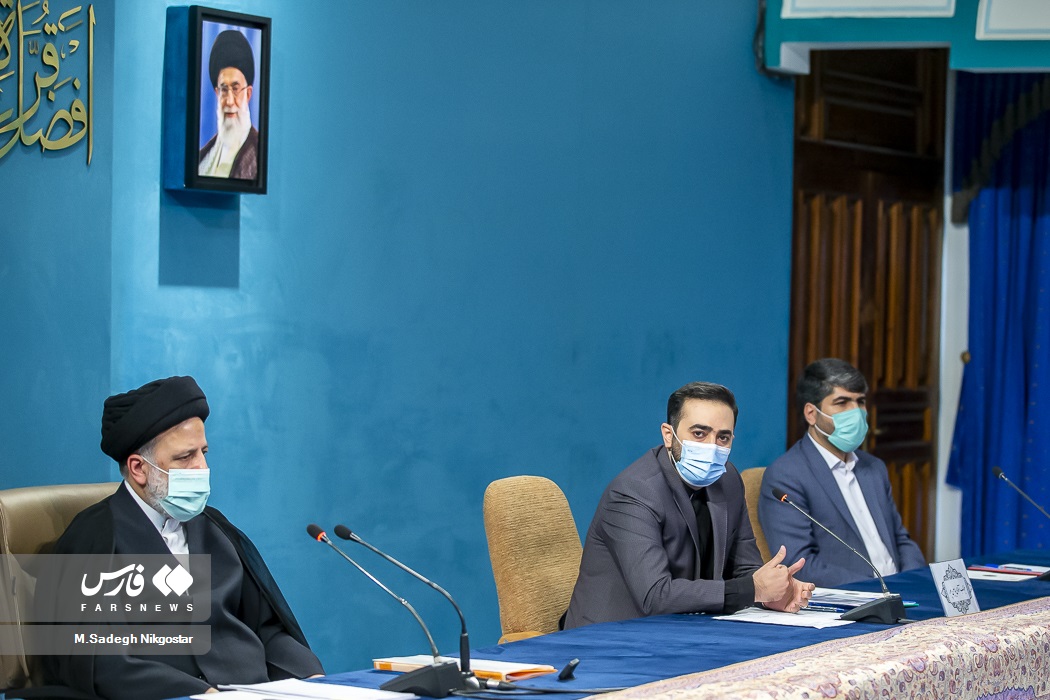 عکس/ توضیحات معاون امور جوانان در جلسه شورای عالی جوانان
