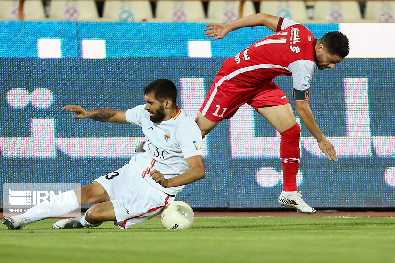 عکس/ حاشیه های تقابل پرسپولیس و فولاد در لیگ برتر فوتبال