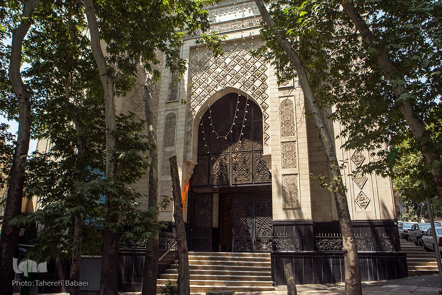 بندگان را درِ رحمت اینجاست؛ مسجد شگفت انگیز محمد رسول الله(ص)
