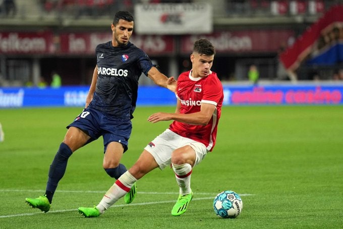 شکست سنگین یاران علیپور در لیگ کنفرانس