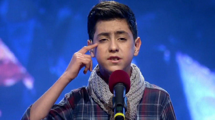 تغییر صدای خواننده «عصر جدید»