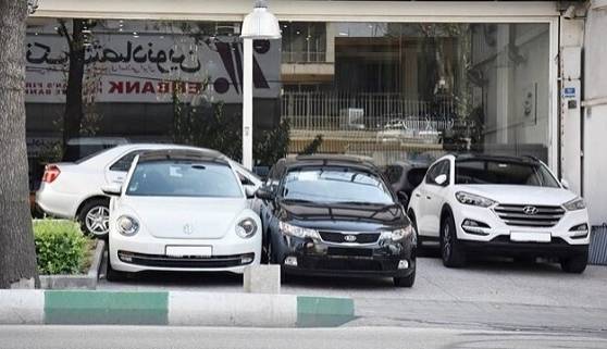 خودروهای خارجی در آذرماه به ایران می‌رسند