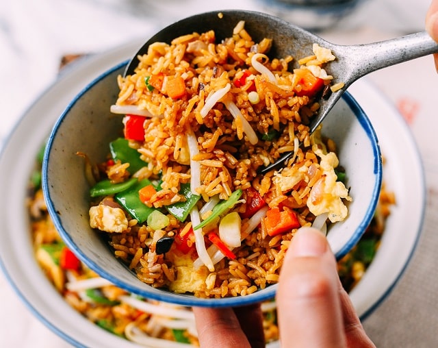 آموزش پلو مخلوط سبزیجات و مرغ آموزش پلو مخلوط سبزیجات و مرغ