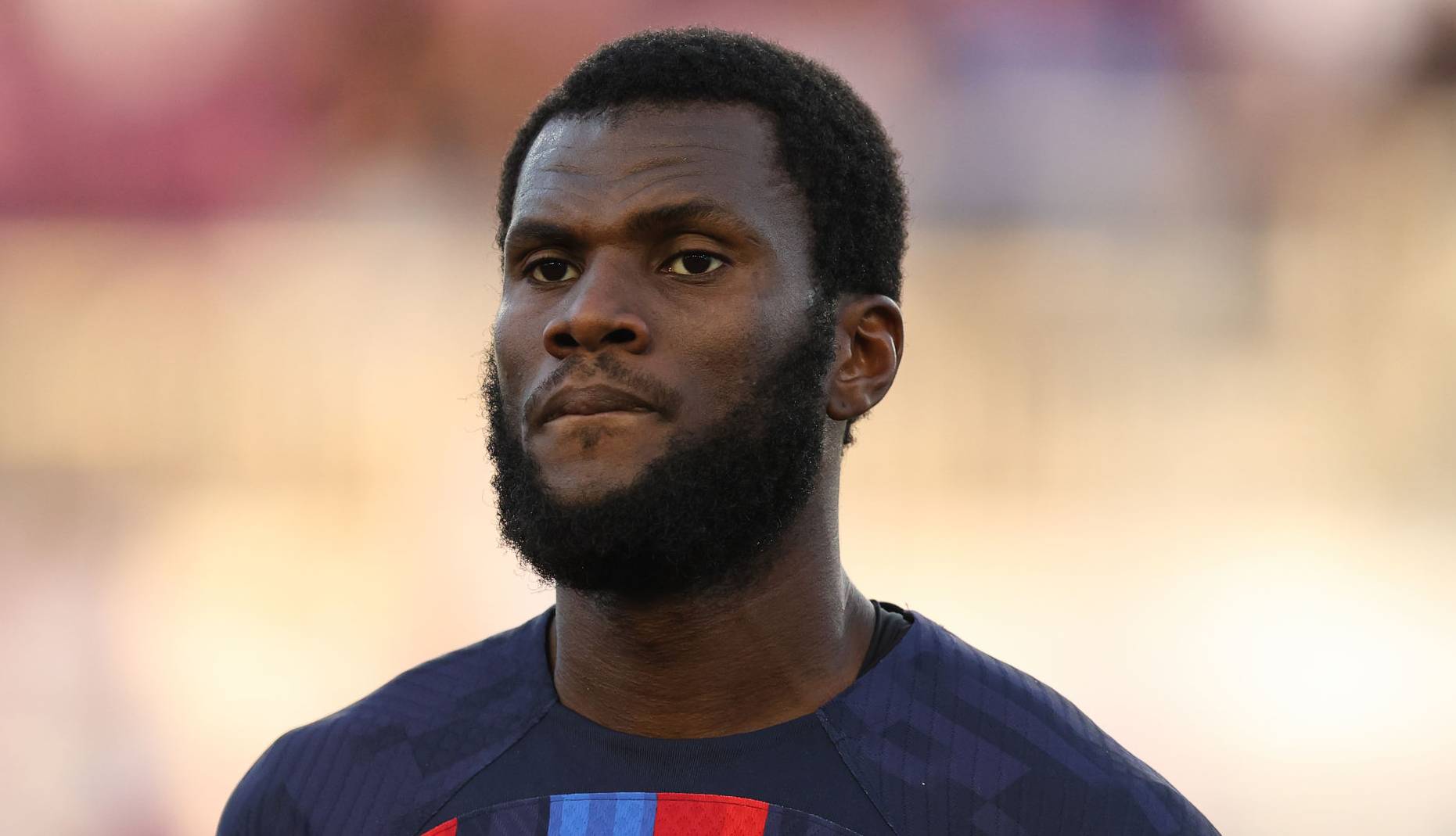 وضعیت ناامیدکننده بازیکن جدید بارسلونا وضعیت ناامیدکننده بازیکن جدید بارسلونا