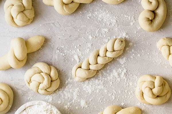 با روشی جذاب نان و شیرینی بپزید