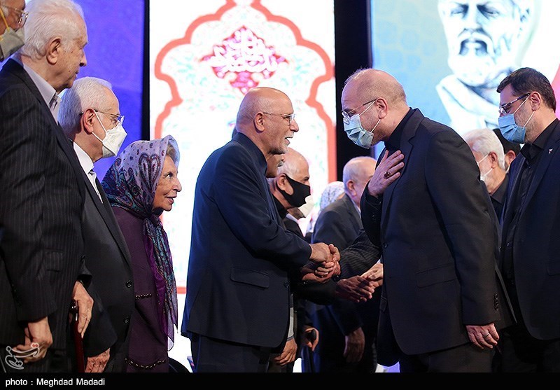 مراسم بزرگداشت روز پزشک در برج میلاد