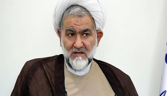 پشت پرده عدم انتشار آمار تسهیلات کلان بانکها؛ وزیر اقتصاد ورود کند