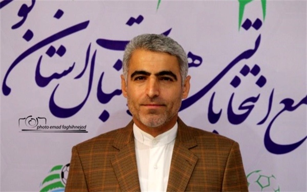 محتشم: مگر مى‌شود کاپیتان را یک شبه تغییر داد؟