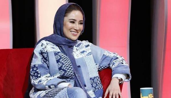 چهره ها/ تیپ تابستانی بهاره افشاری و السا فیروزآذر