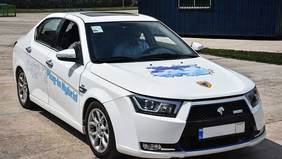 رونمایی از «دنا پلاس هیبرید»؛ تهران تا مشهد با یک باک سوخت! رونمایی از «دنا پلاس هیبرید»؛ تهران تا مشهد با یک باک سوخت!